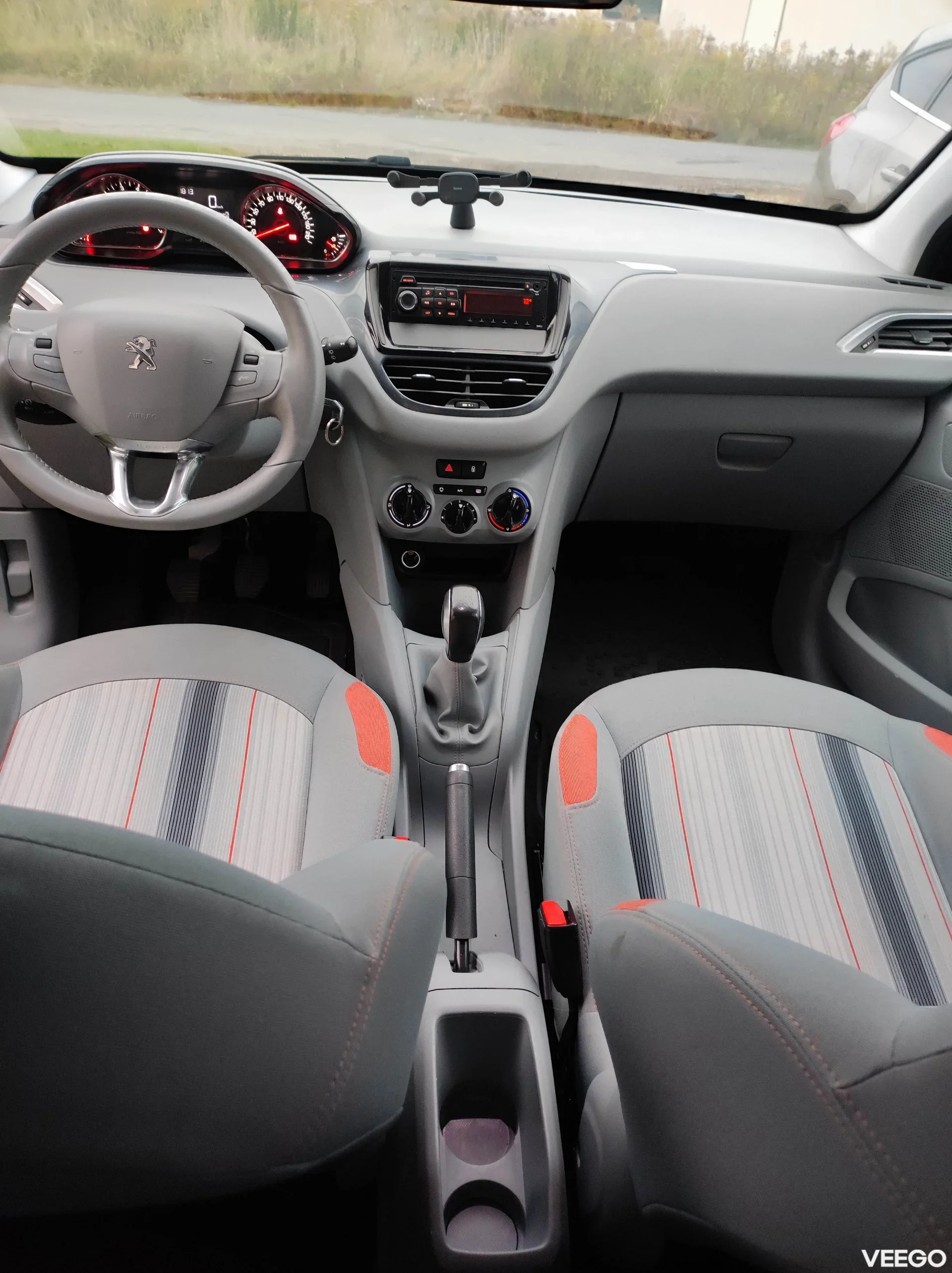 Peugeot 208 1.4 70kW