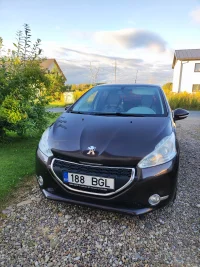 Peugeot 208 1.4 70kW thumbnail
