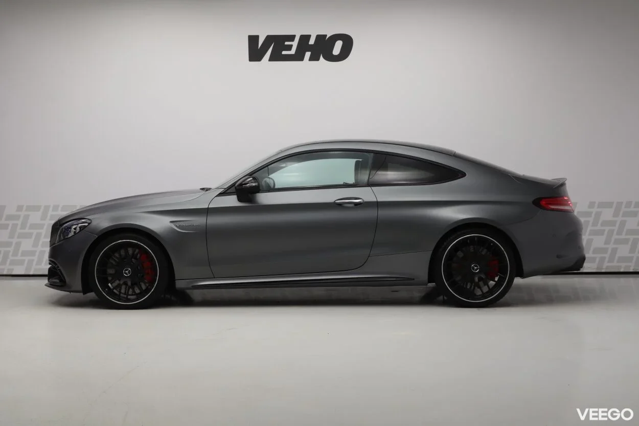 Mercedes-Benz C63 AMG Coupe 4 375kW