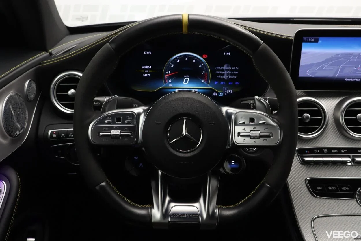 Mercedes-Benz C63 AMG Coupe 4 375kW