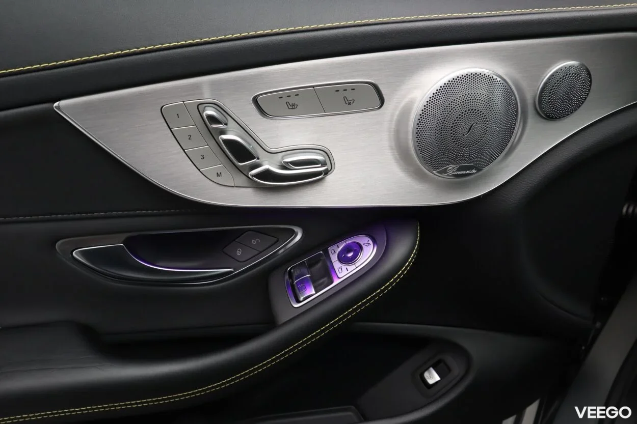 Mercedes-Benz C63 AMG Coupe 4 375kW