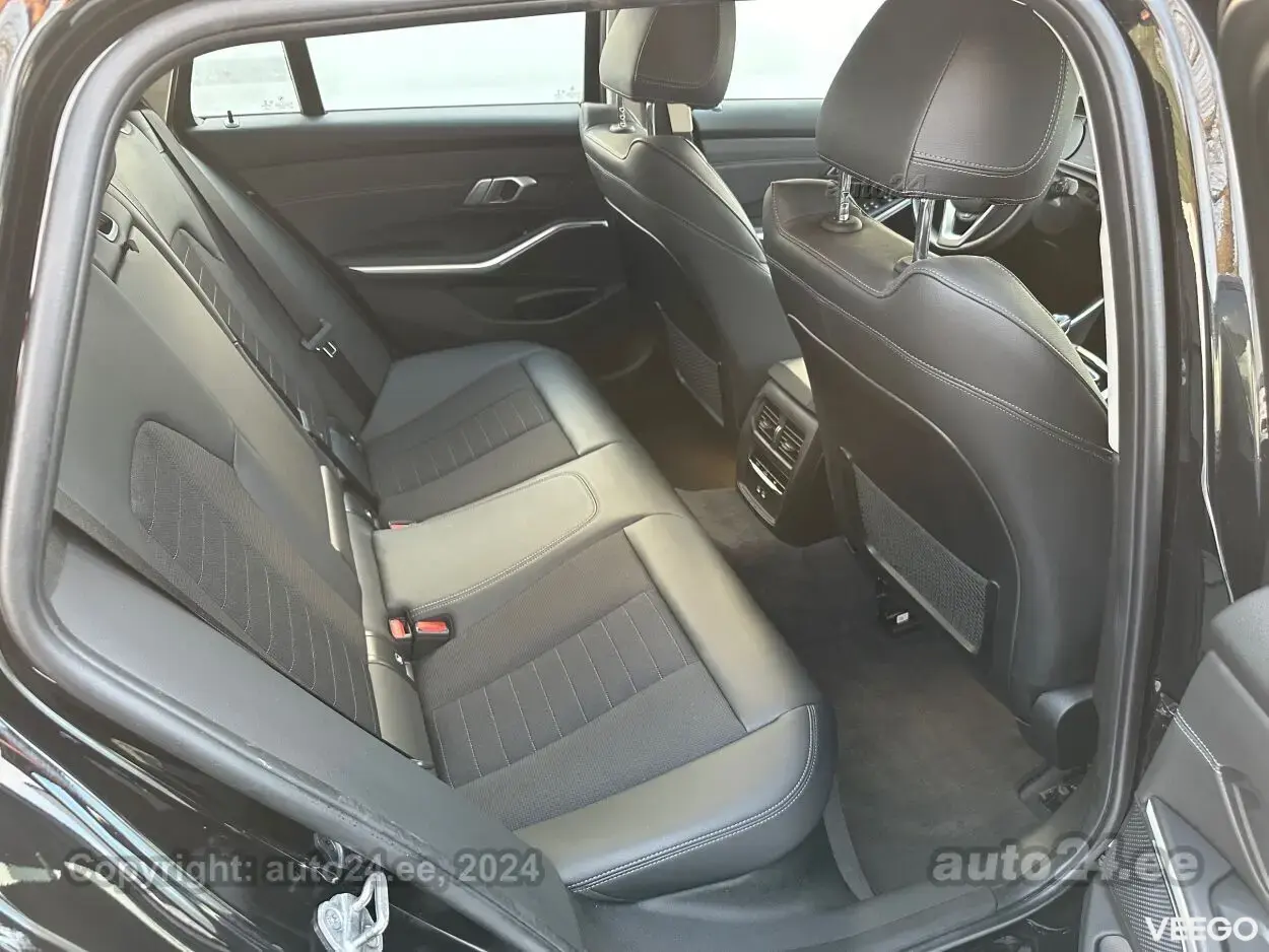 BMW 320D XDRIVE Touring 2.0 140kW