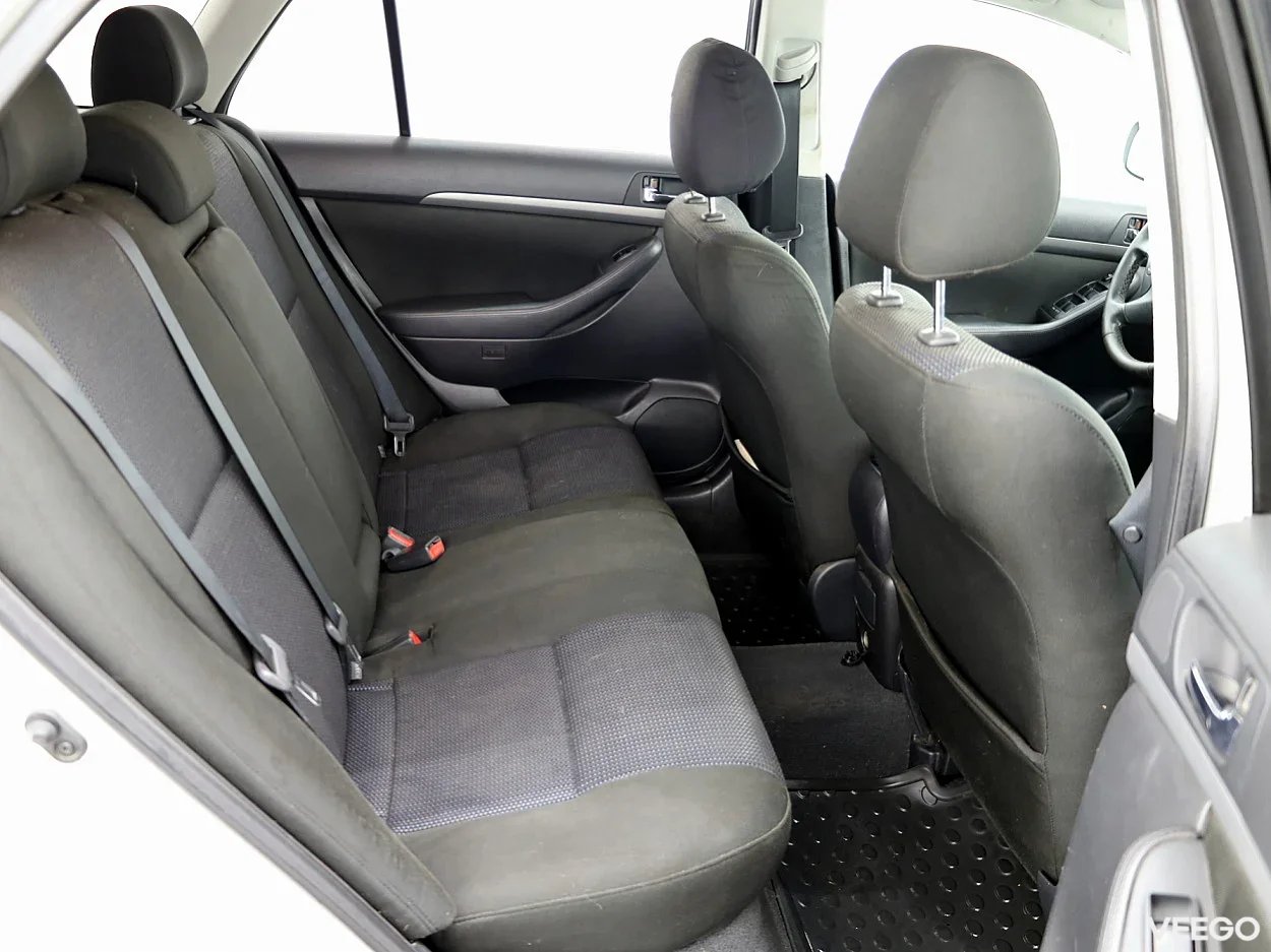 Toyota Avensis 1.8 95kW