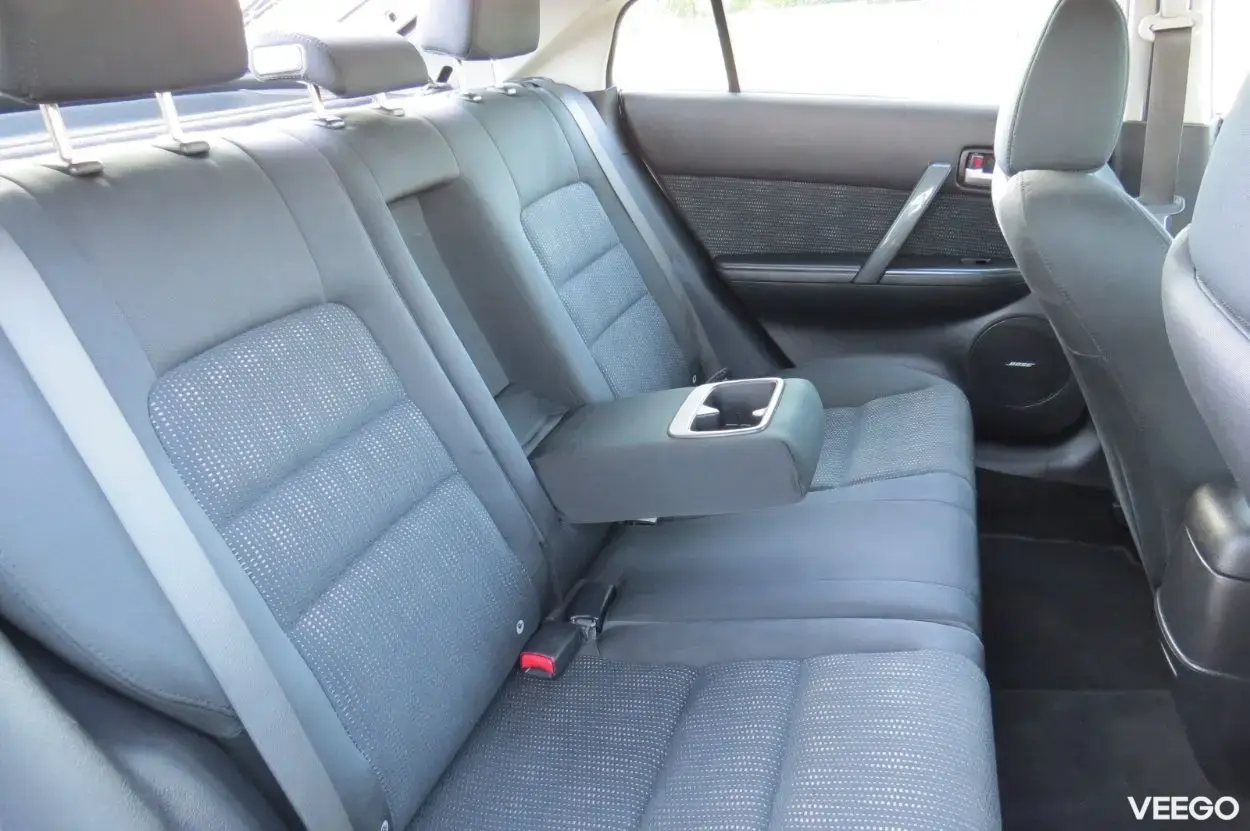 Mazda 6 Elegance 2.0 105kW