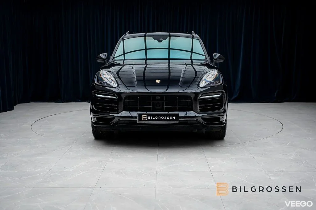 Porsche Cayenne E-Hybrid SportDesign 3.79% Bakaxelsytrning Softclose Pan 340kW