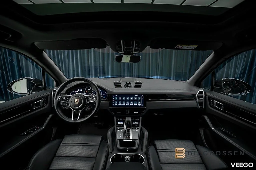 Porsche Cayenne E-Hybrid SportDesign 3.79% Bakaxelsytrning Softclose Pan 340kW