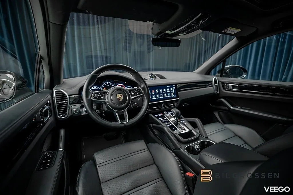 Porsche Cayenne E-Hybrid SportDesign 3.79% Bakaxelsytrning Softclose Pan 340kW