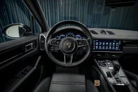 Porsche Cayenne E-Hybrid SportDesign 3.79% Bakaxelsytrning Softclose Pan 340kW thumbnail