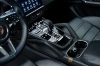 Porsche Cayenne E-Hybrid SportDesign 3.79% Bakaxelsytrning Softclose Pan 340kW thumbnail