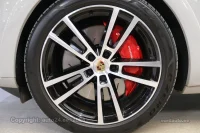 Porsche Cayenne Turbo E-Hybrid Coupe 4 544kW thumbnail