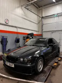 BMW 316 2.8 142kW thumbnail