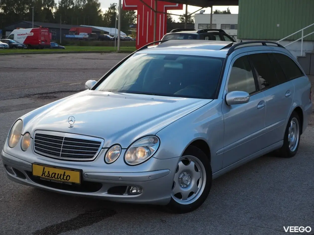 Mercedes-Benz E220 T Elegance 2.1 110kW