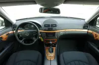 Mercedes-Benz E 220 CDI Elegance Facelift 2.1 125kW thumbnail