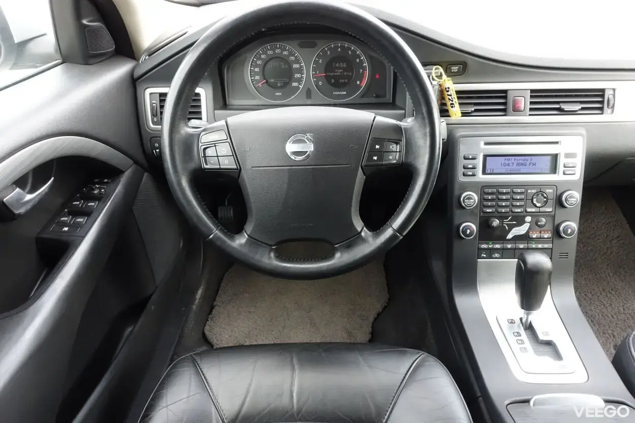 Volvo S80 Momentum 2.5 147kW