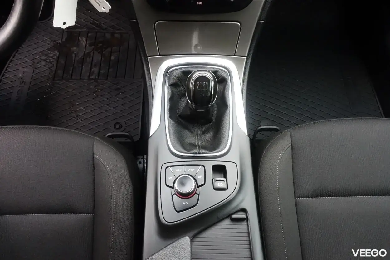 Opel Insignia Sports Tourer 2.0 96kW