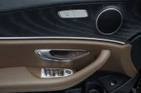 Mercedes-Benz E220 d 4Matic Avantgarde 2 143kW thumbnail