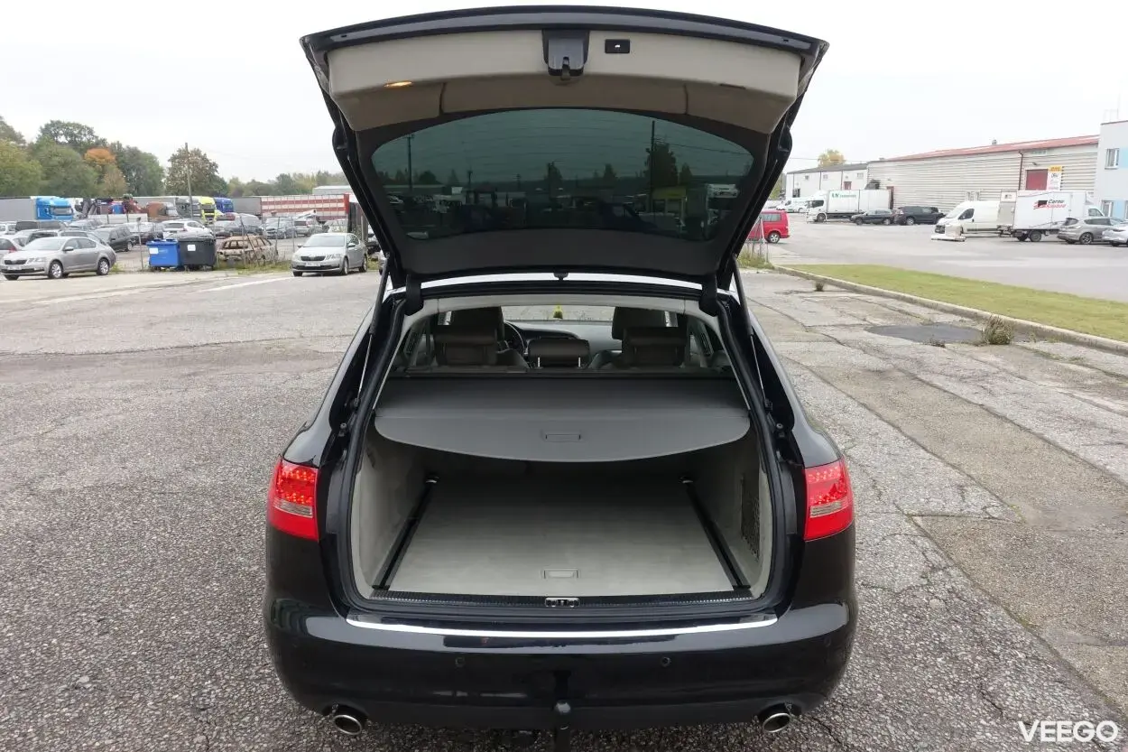 Audi A6 AVANT 3.0 176kW