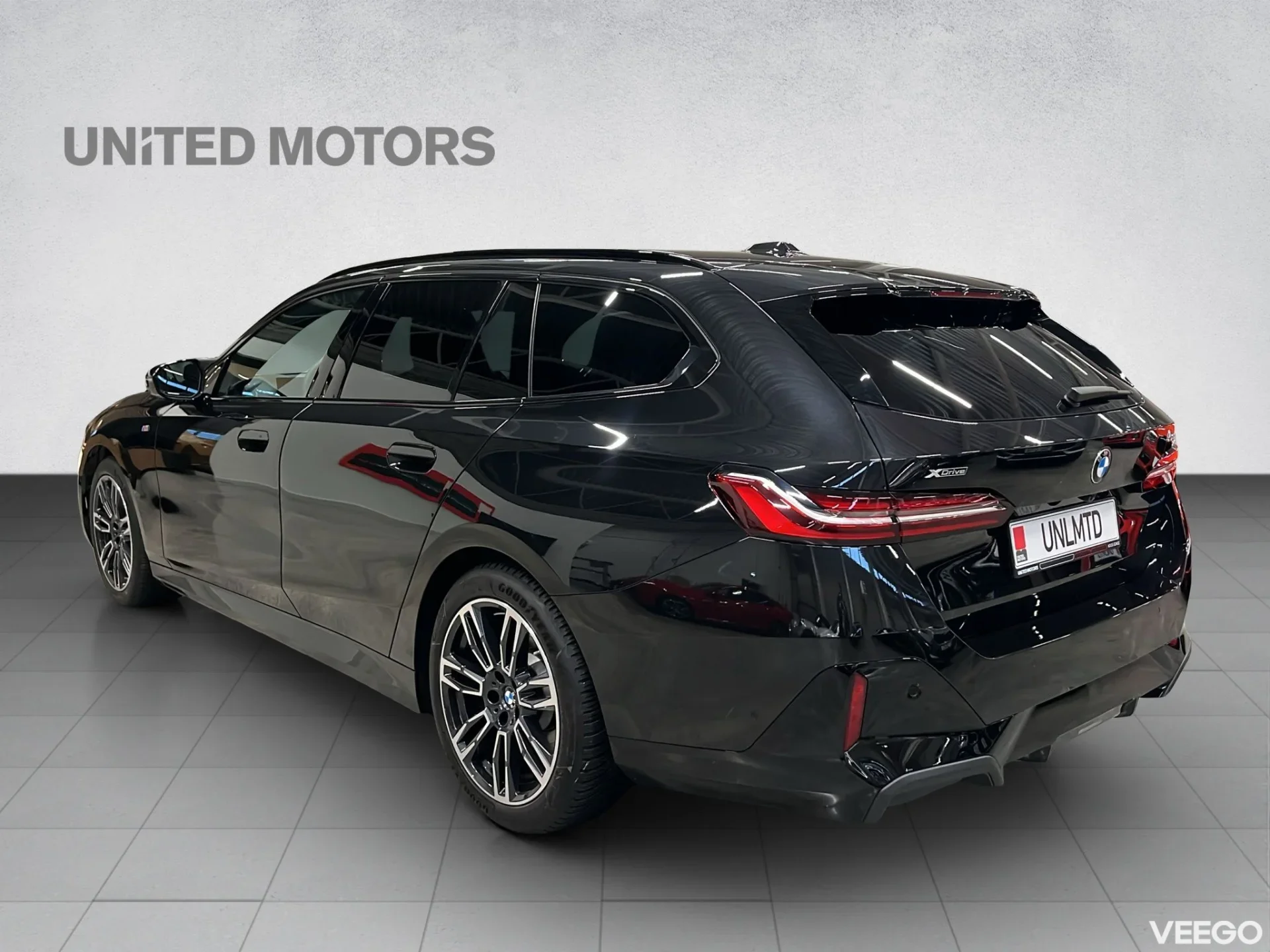 BMW 520 xDrive Touring M-Sportpakett 145kW