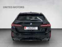 BMW 520 xDrive Touring M-Sportpakett 145kW thumbnail