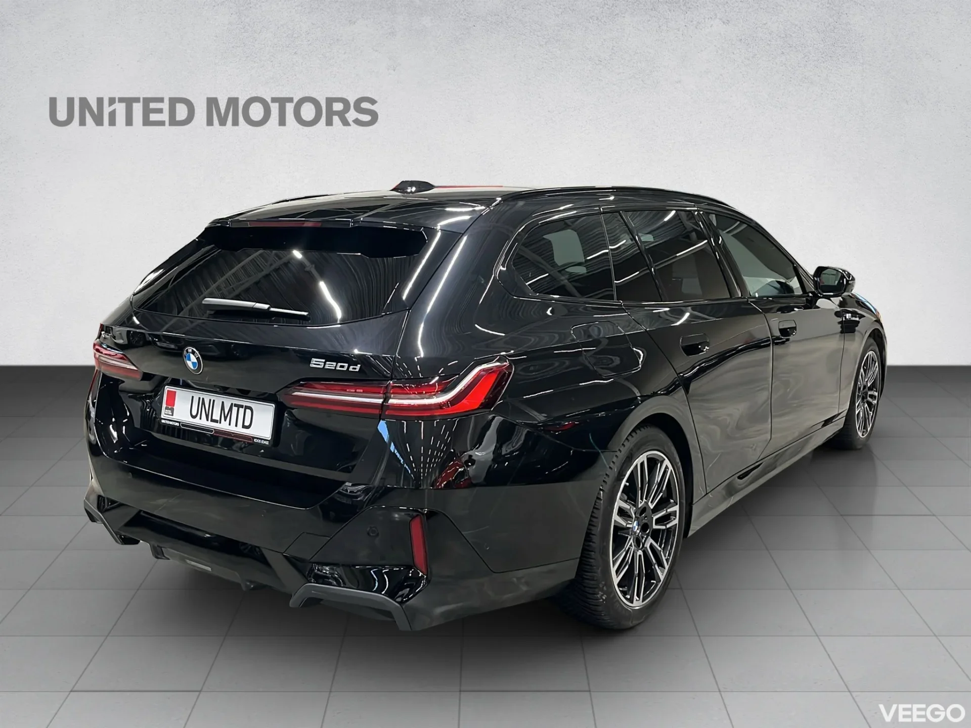 BMW 520 xDrive Touring M-Sportpakett 145kW