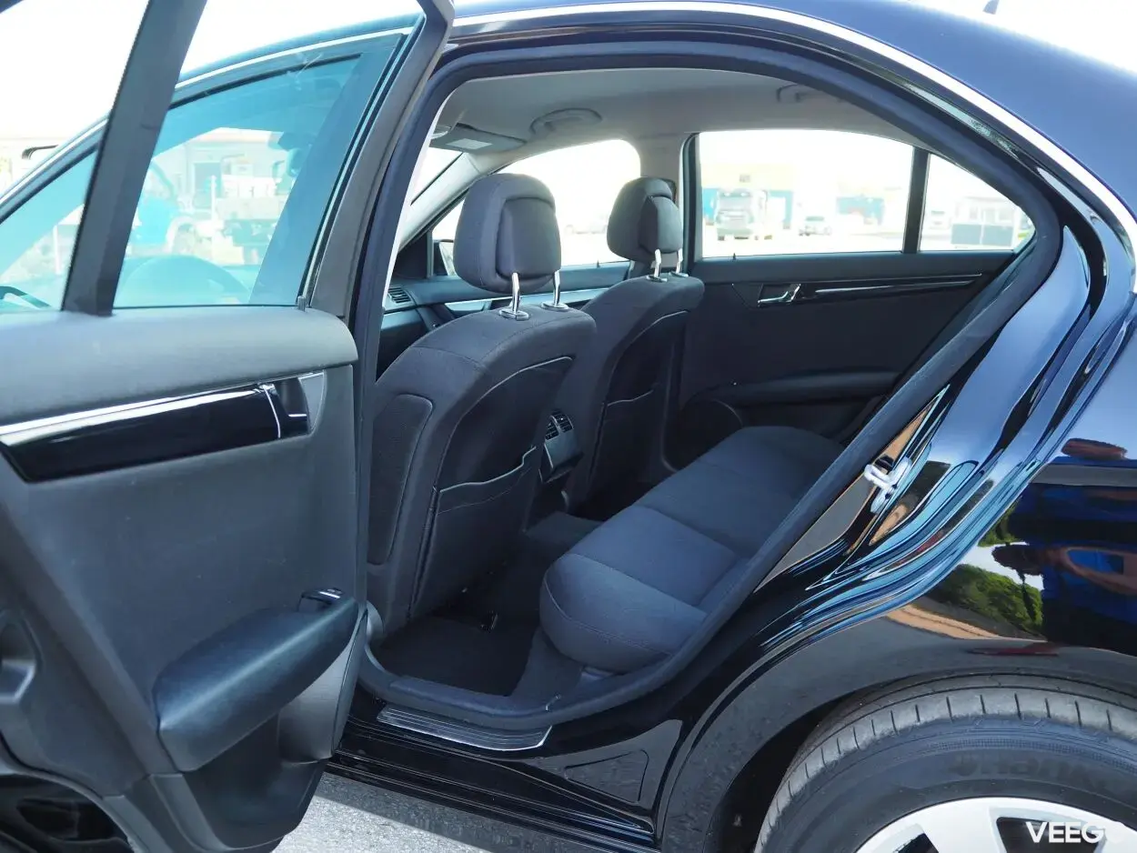 Mercedes-Benz C200 Elegance BlueEfficiency 2.1 100kW