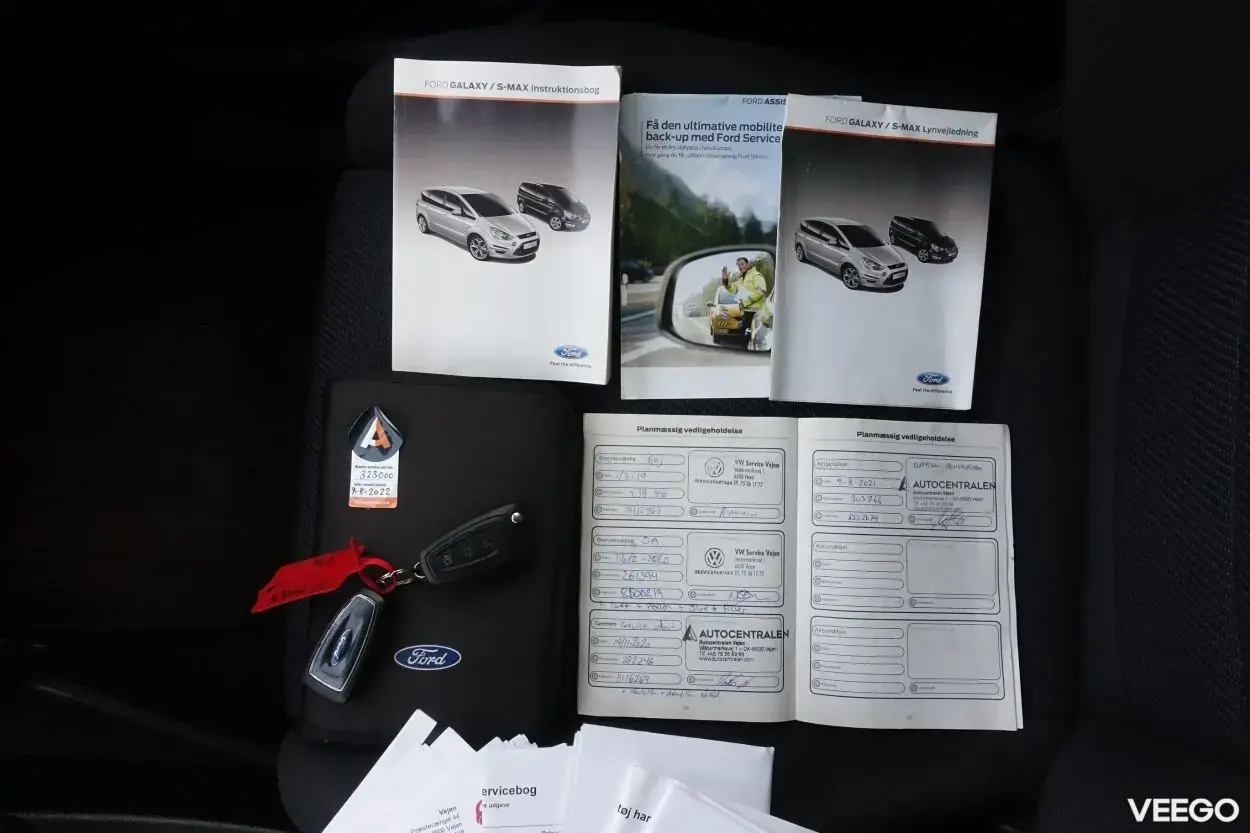 Ford S-MAX Titanium 7k 2.0 120kW