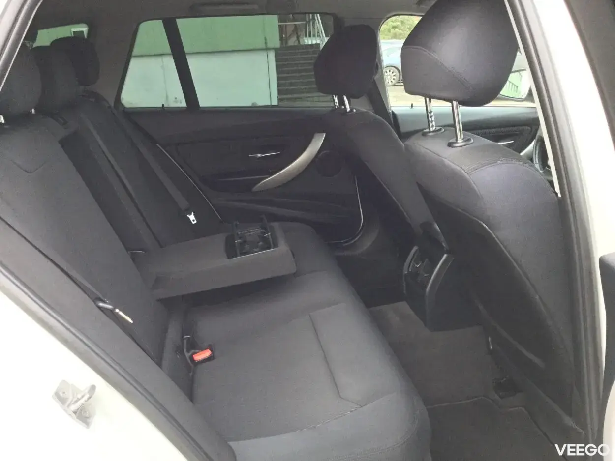BMW 320D Touring 2.0 135kW