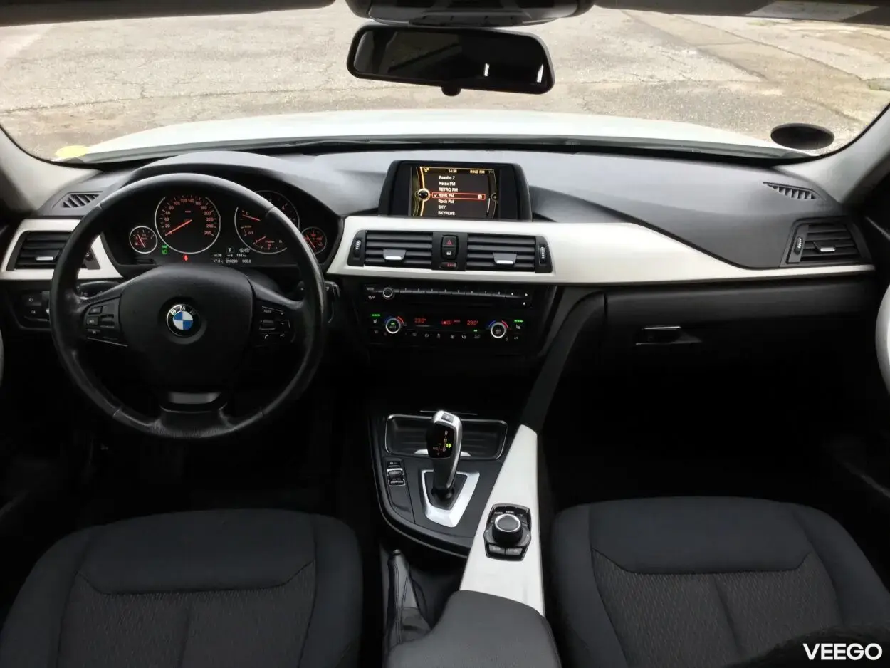 BMW 320D Touring 2.0 135kW