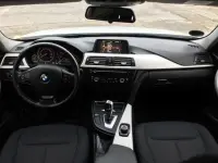 BMW 320D Touring 2.0 135kW thumbnail