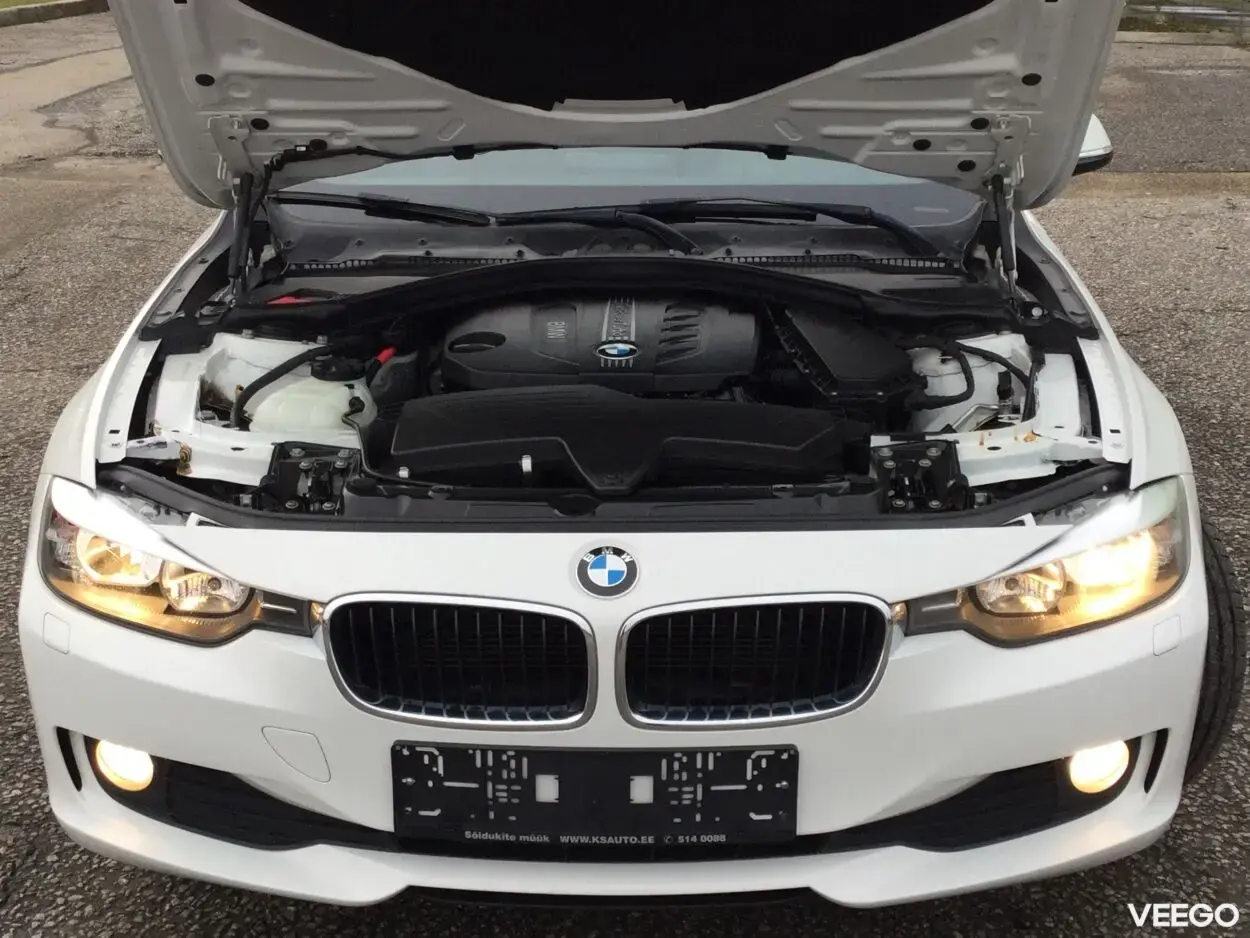BMW 320D Touring 2.0 135kW