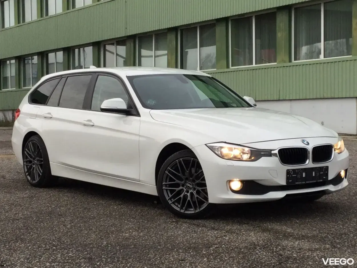 BMW 320D Touring 2.0 135kW