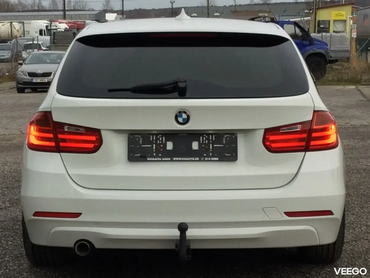 BMW 320D Touring 2.0 135kW