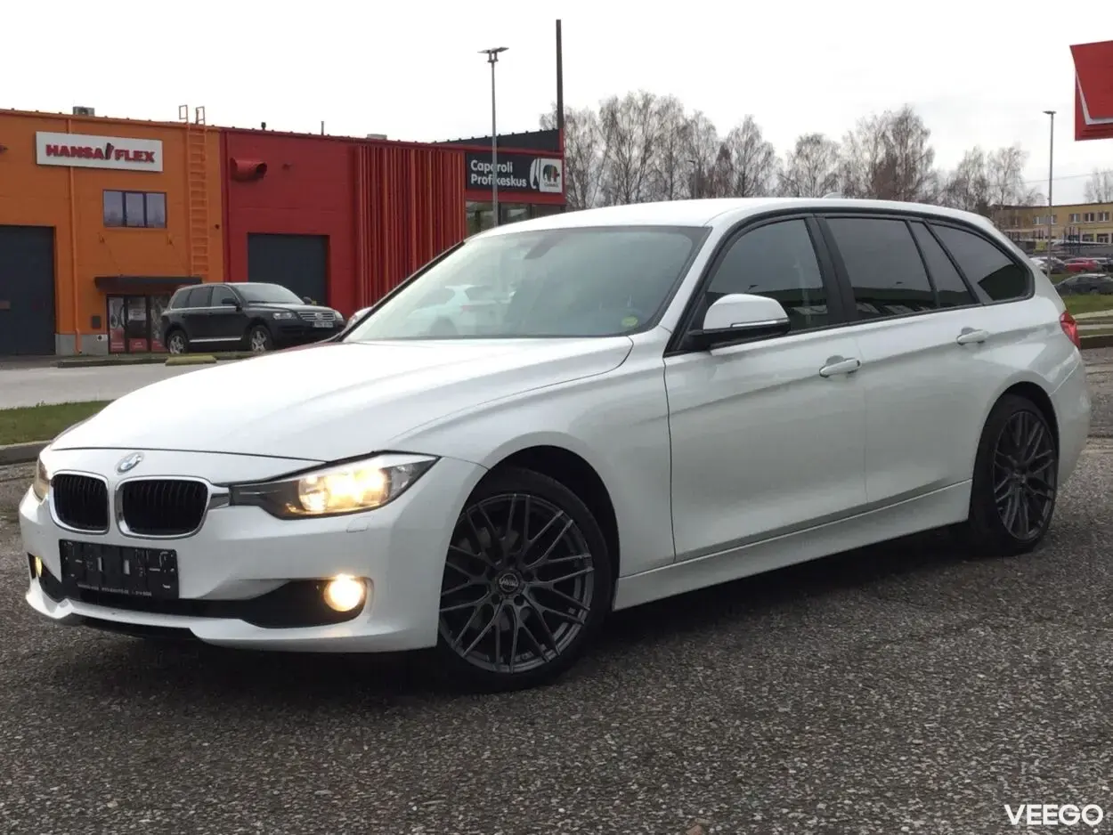 BMW 320D Touring 2.0 135kW