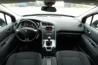 Peugeot 5008 Style 7k 1.6 84kW thumbnail