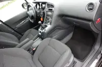 Peugeot 5008 Style 7k 1.6 84kW thumbnail