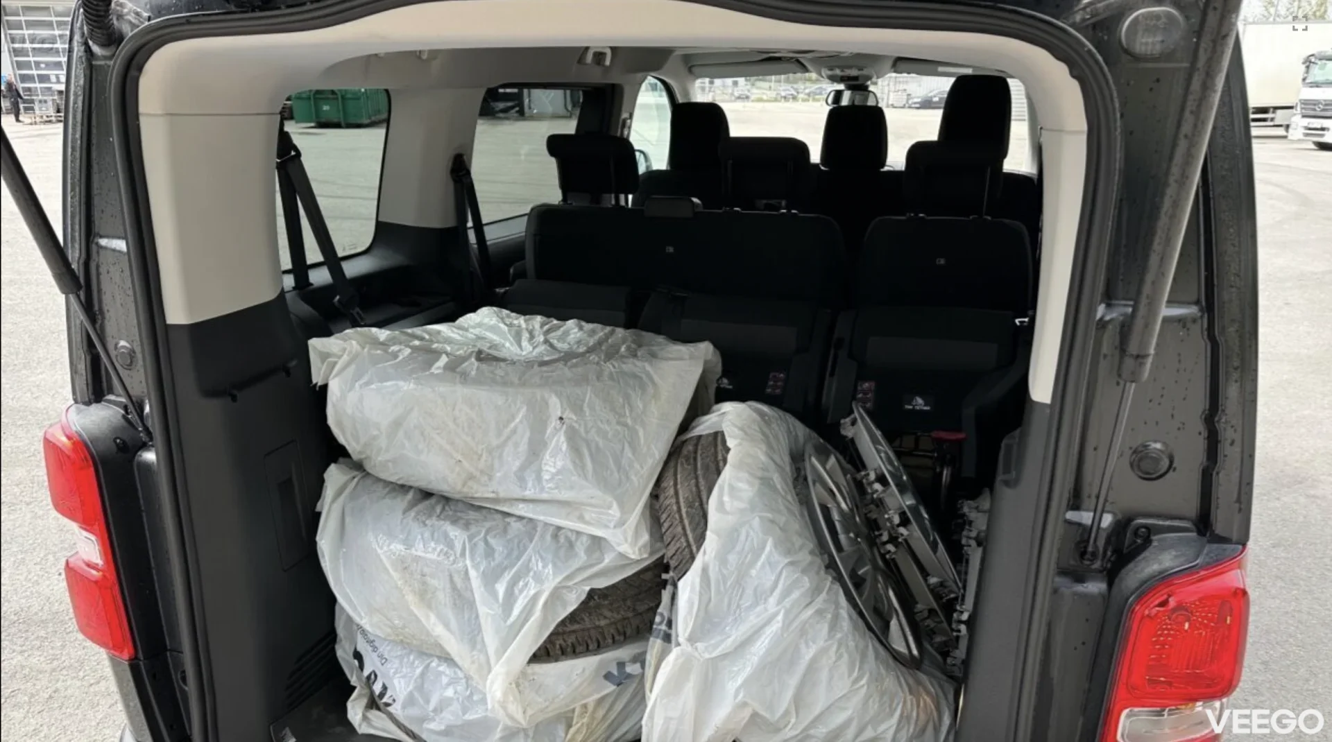 Opel Vivaro 9-kohaline 0.0 57kW