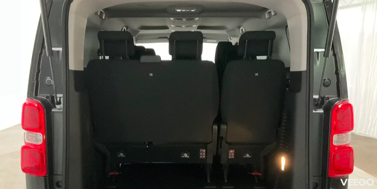 Opel Vivaro 9-kohaline 0.0 57kW