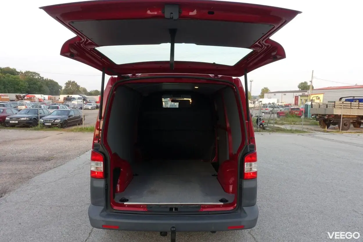 Volkswagen Transporter T5 2.0 75kW