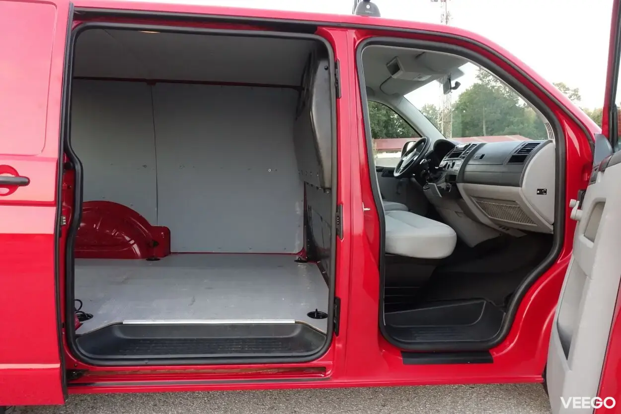 Volkswagen Transporter T5 2.0 75kW