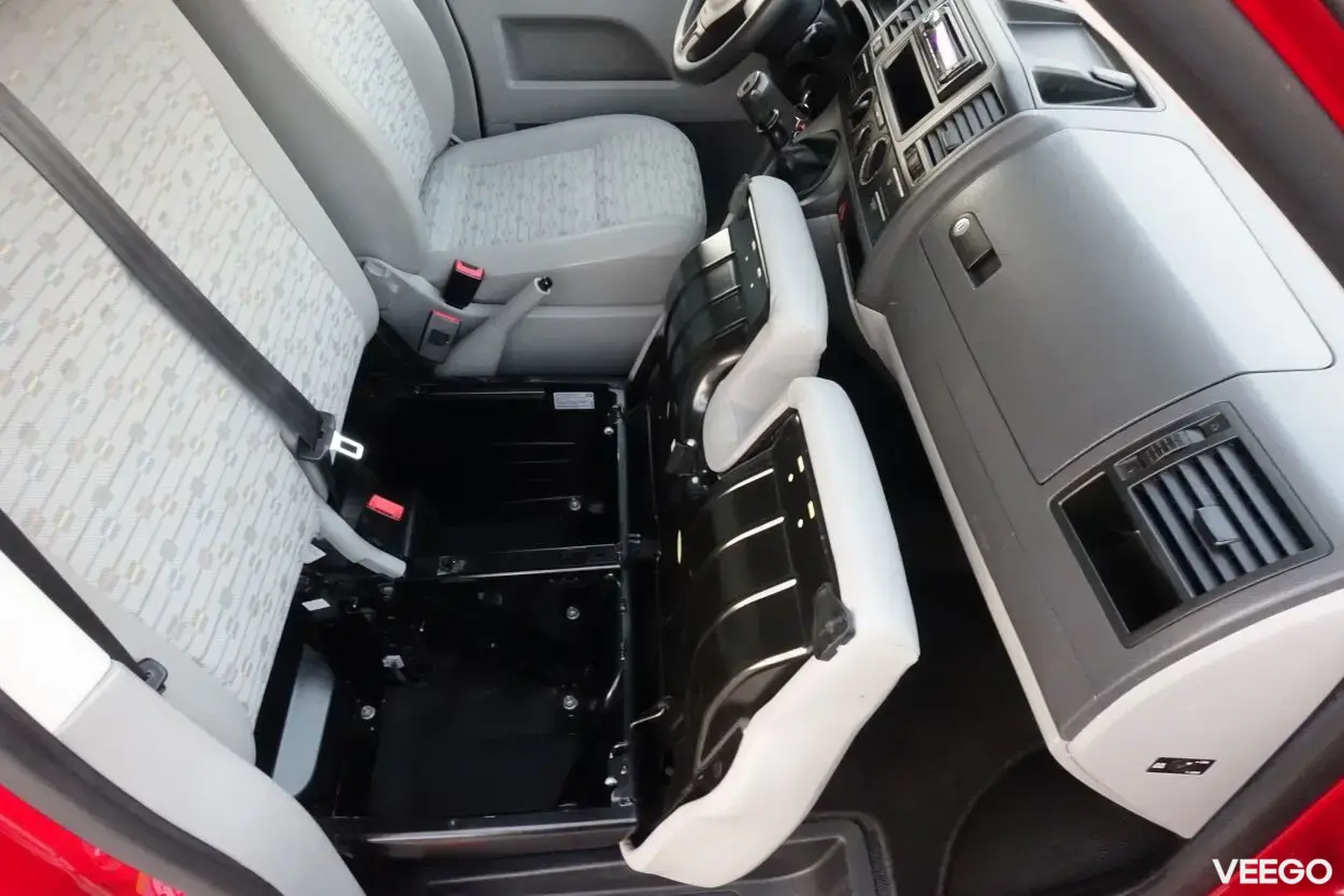 Volkswagen Transporter T5 2.0 75kW