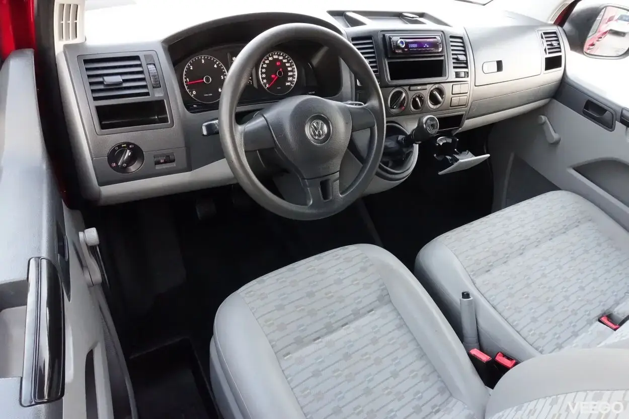 Volkswagen Transporter T5 2.0 75kW