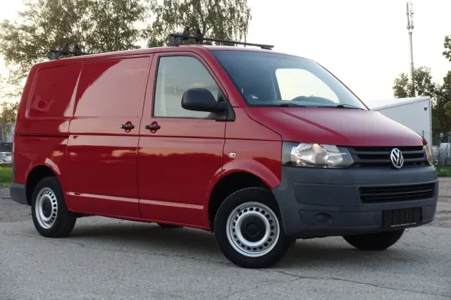 Image of Volkswagen Transporter T5 2.0 75kW