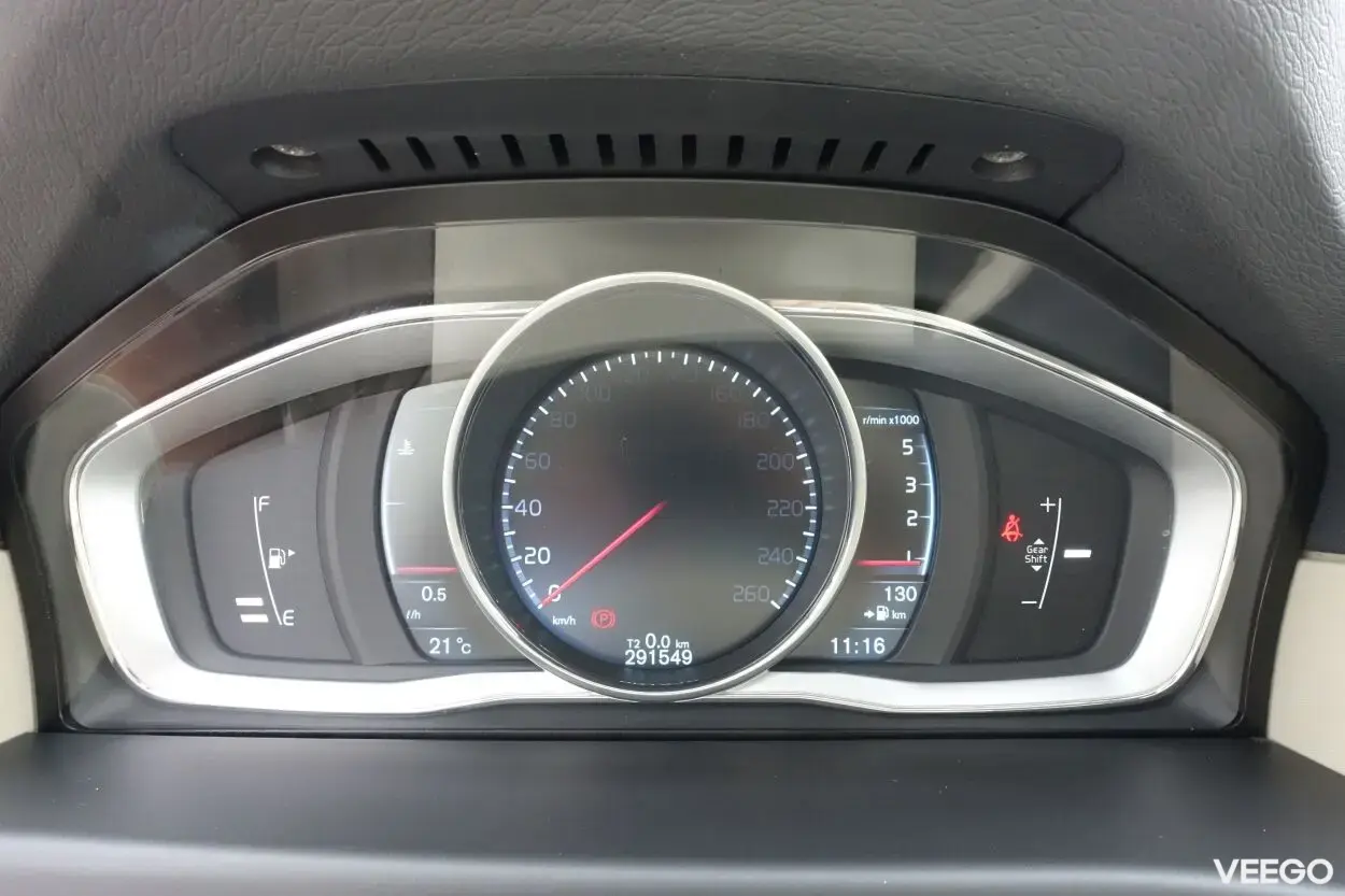 Volvo V70 Momentum 2.0 120kW