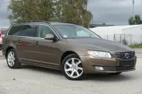 Volvo V70 Momentum 2.0 120kW thumbnail