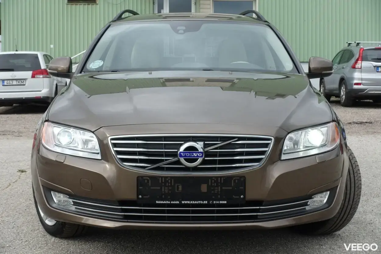 Volvo V70 Momentum 2.0 120kW