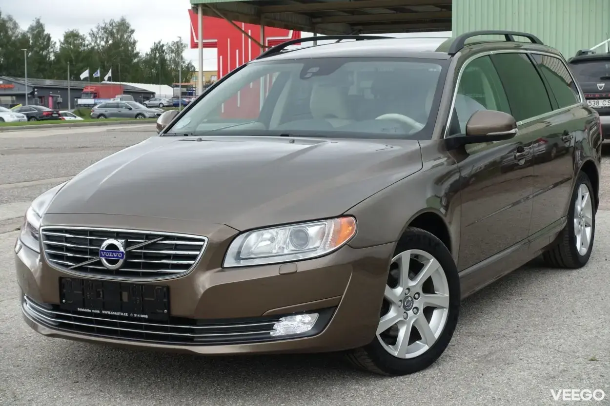 Volvo V70 Momentum 2.0 120kW