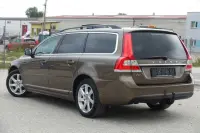 Volvo V70 Momentum 2.0 120kW thumbnail