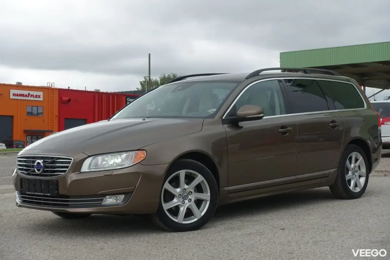 Volvo V70 Momentum 2.0 120kW