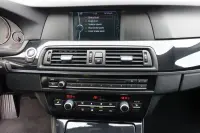BMW 530D Touring 3.0 180kW thumbnail