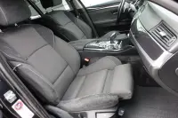 BMW 530D Touring 3.0 180kW thumbnail